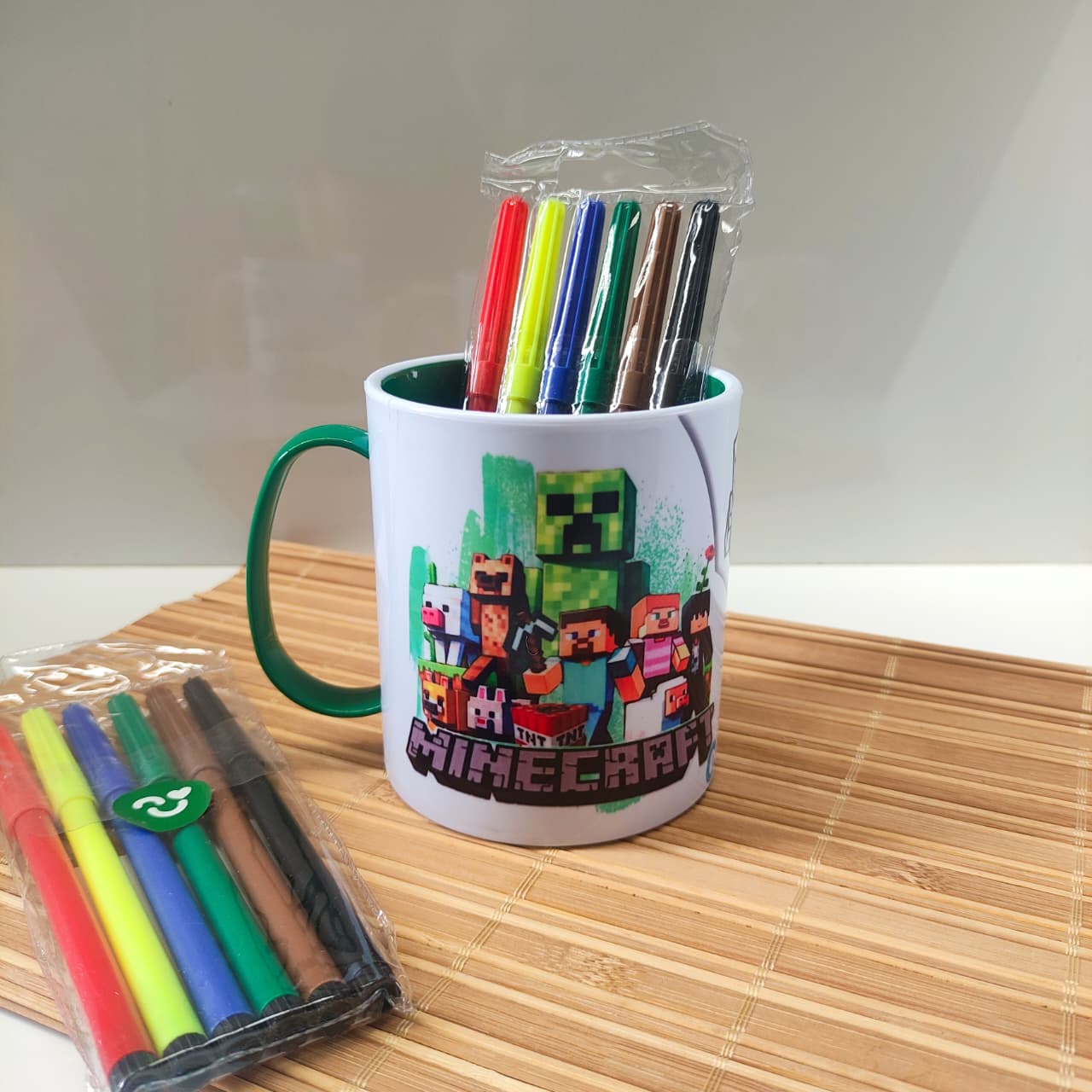 Caneca para colorir personalizada para crianças em Sarandi-PR